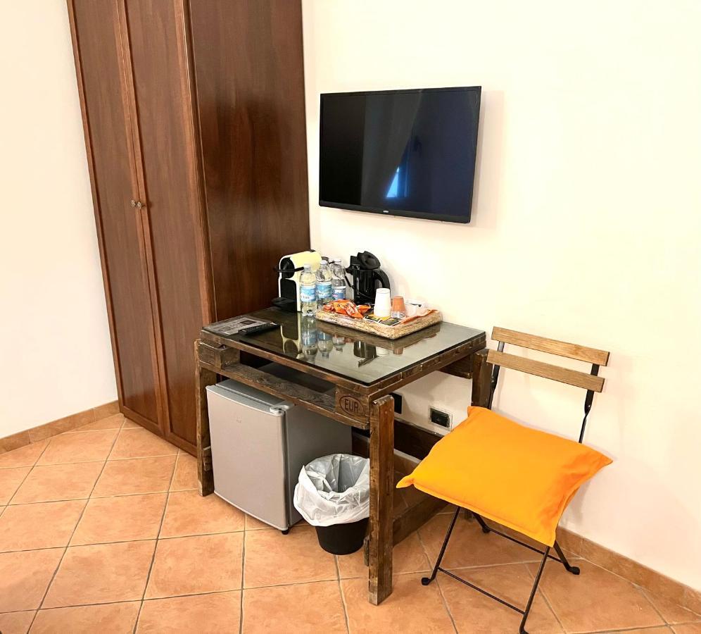 Affittacamere Virginia'S Rooms Genova Exterior foto